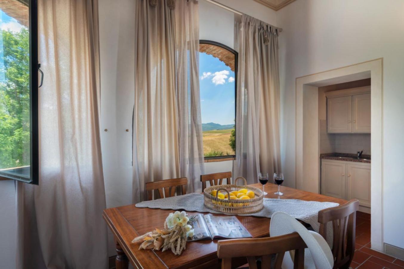 La Mandriola Villa Лаятико Екстериор снимка